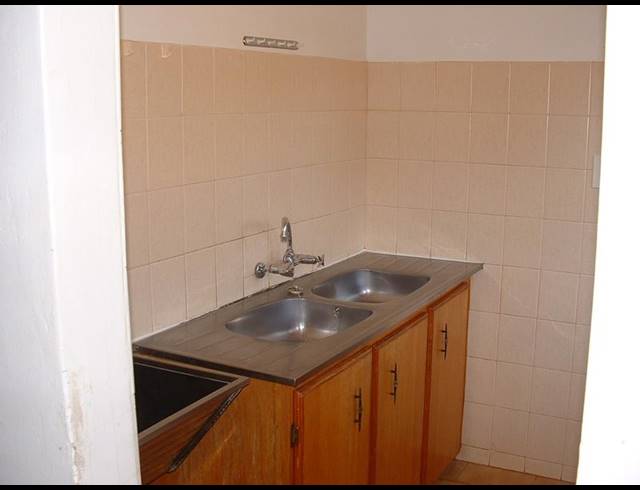 3 BEDROOM PROPERTY TO RENT IN CHROOM PARK